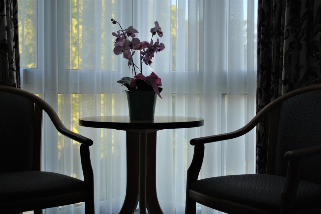 Hotel Garni Am Schaefersberg Niedernhausen Cameră foto